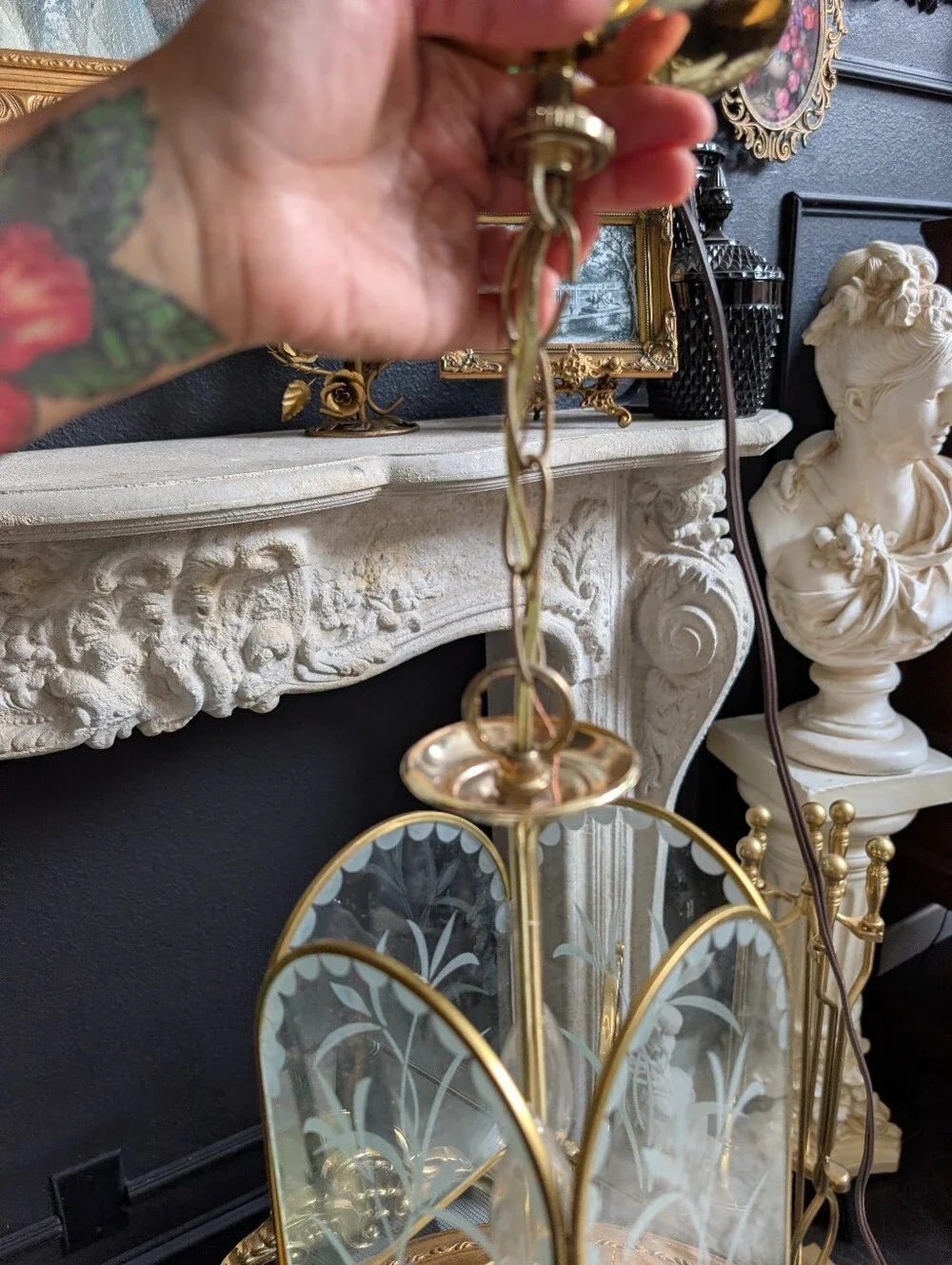 Vintage 1960s Polished Gold Metal Clear Etched Glass Chandelier Pendant Light La